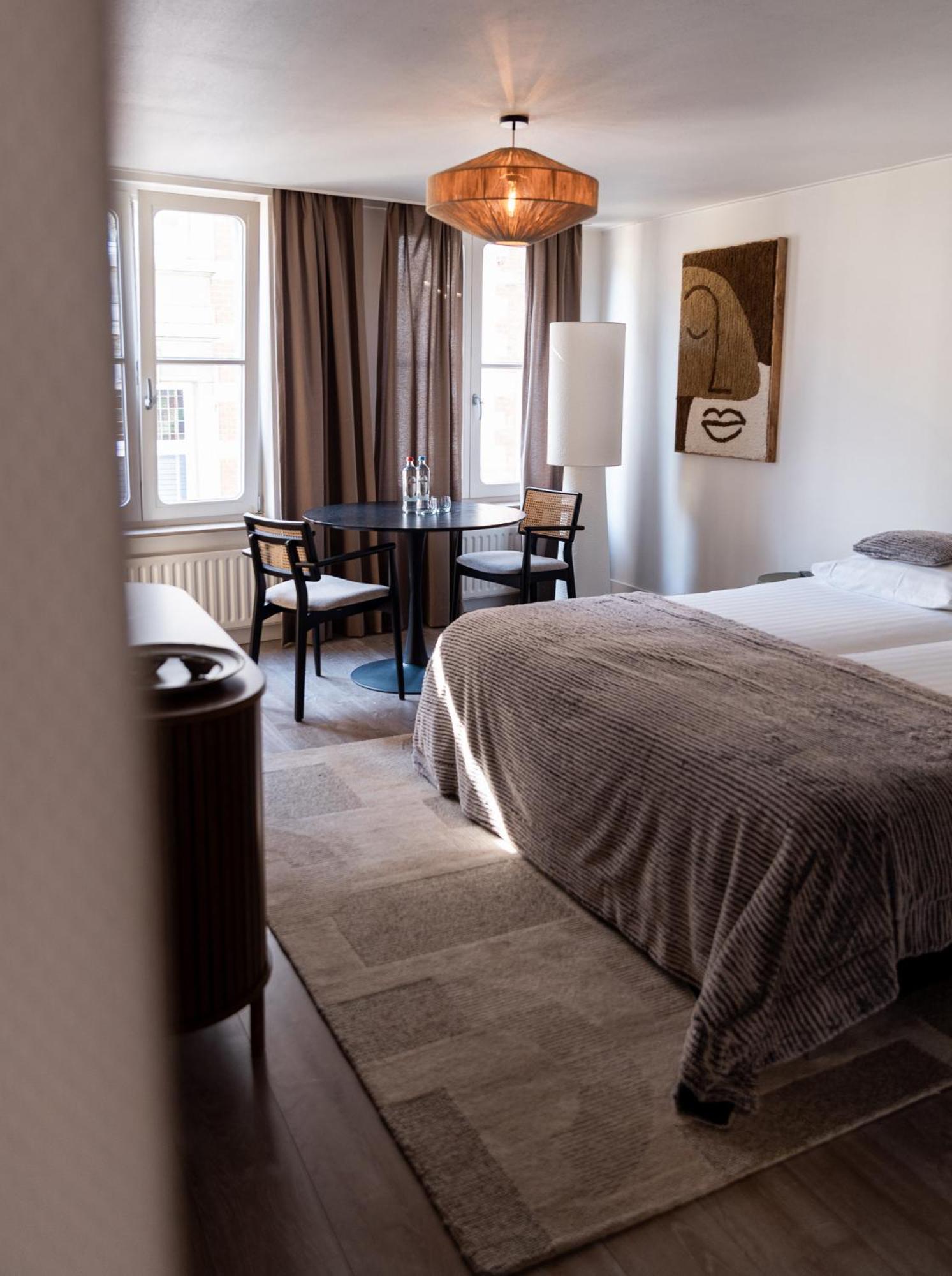 Le Virage Bistro En Hotel Maastricht Eksteriør billede